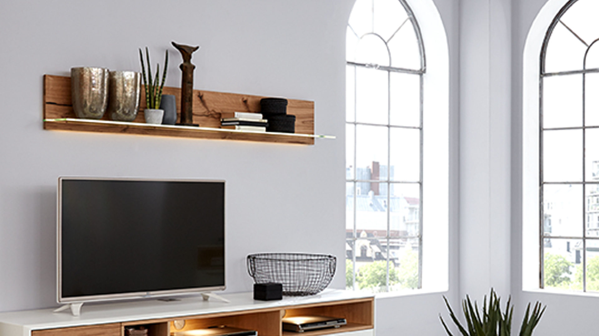 Interliving Wohnzimmer Serie 2102 Wandregal 617 Mit Beleuchtung Helles Asteiche Furnier Lange Ca 176 Cm