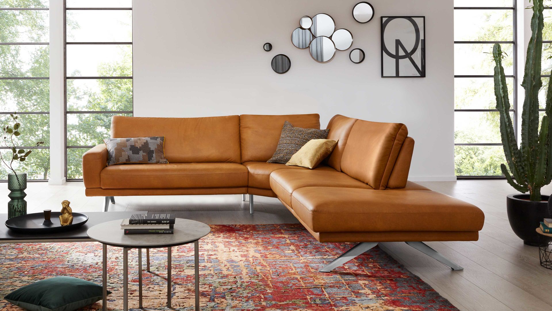 interliving sofa serie 4220 – ecksofa, kurkumafarbenes longlife