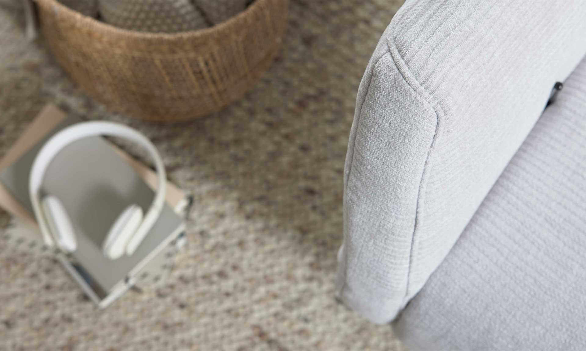 Relaxsessel in silbergrauer Cord-Optik