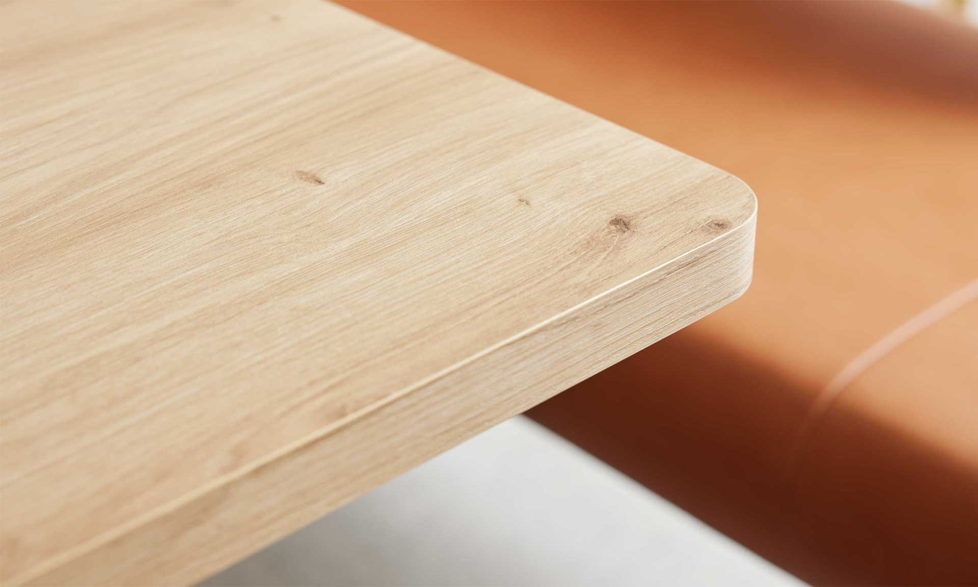 IL5505 Esstisch Detail Tischkante