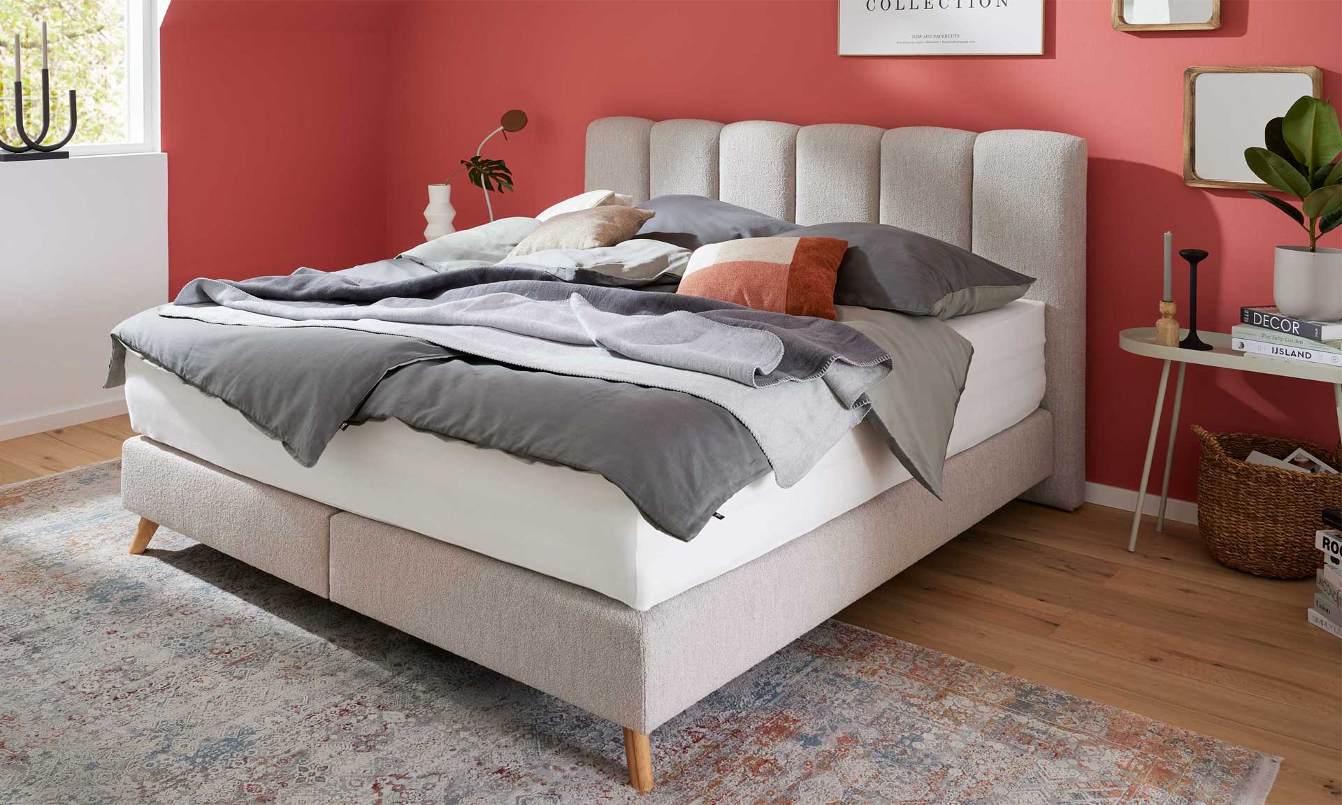 Boxspringbett in Natur, Matratze mit integriertem Topper