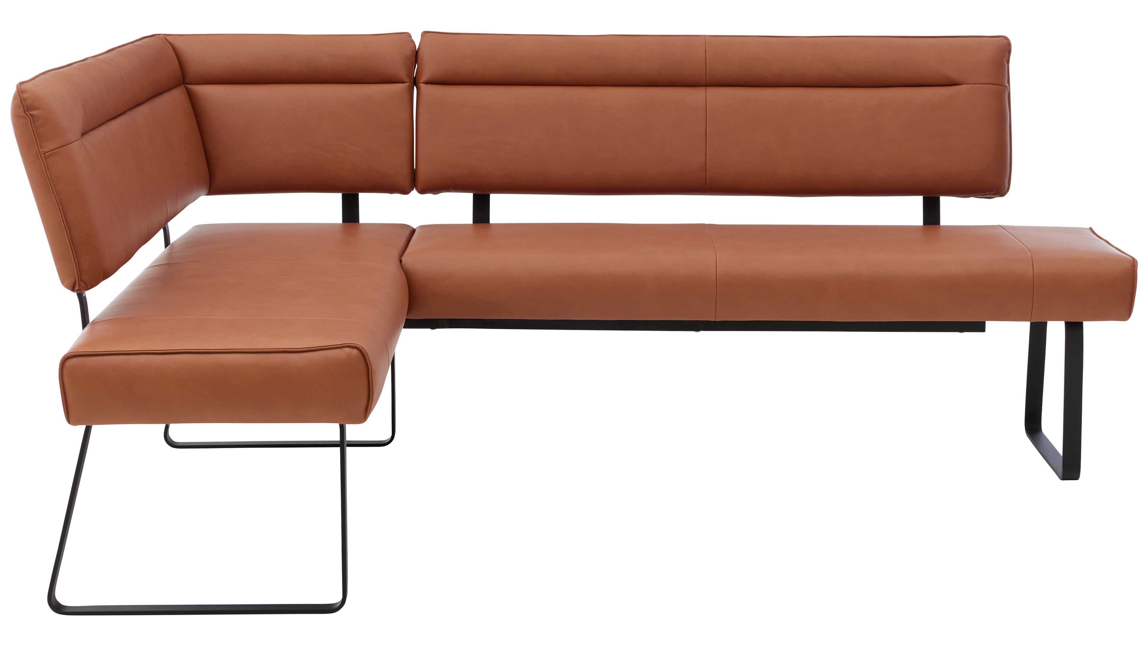 Eckbank mit braunem, gepolstertem Sitz und Rückenlehnen in Lederoptik, schlanken schwarzen Metallkufen und L‑Form.