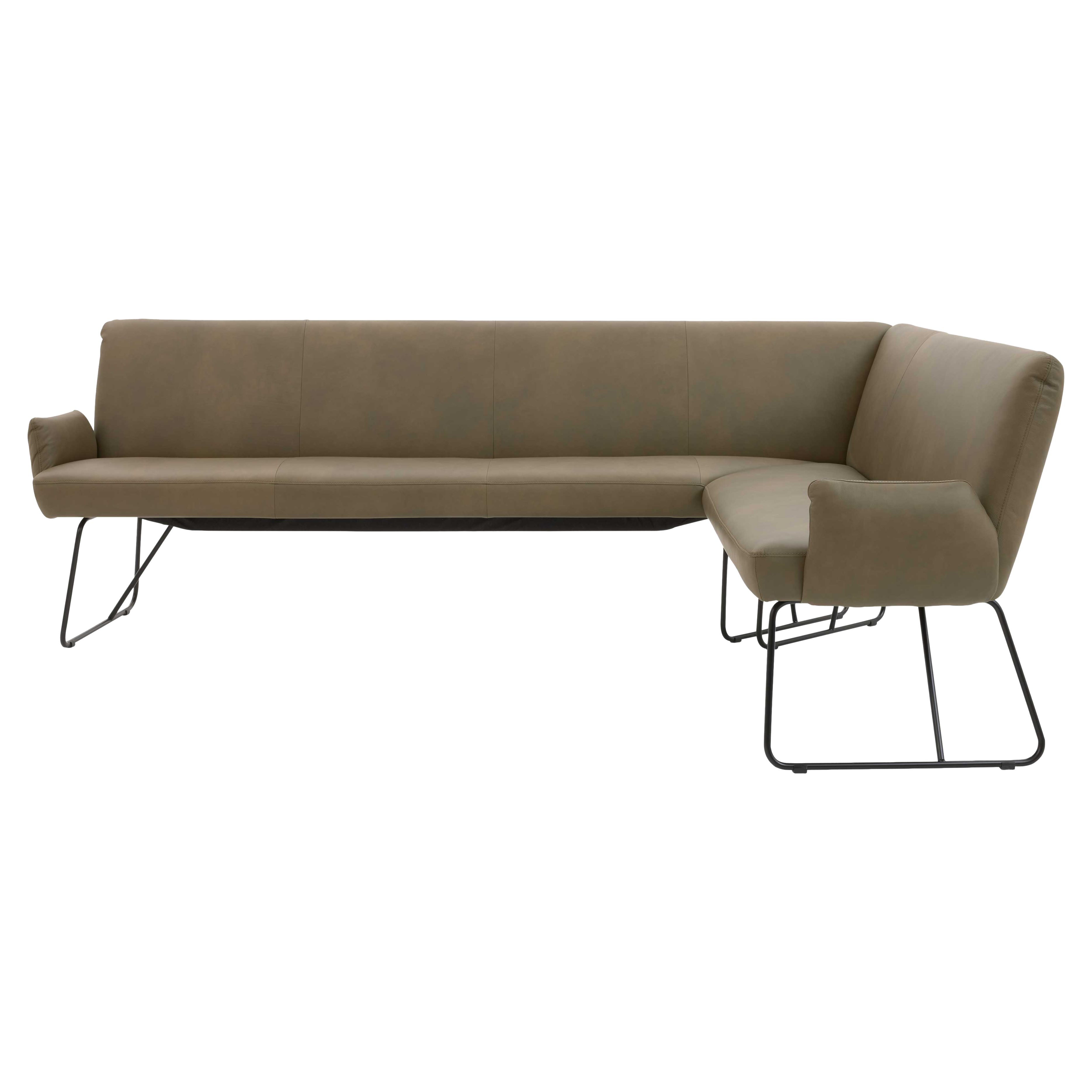 Eckbank mit olivebraun gepolsterter Sitz- und Rückenfläche, niedrigen Armlehnen und schwarzen Metallkufen.