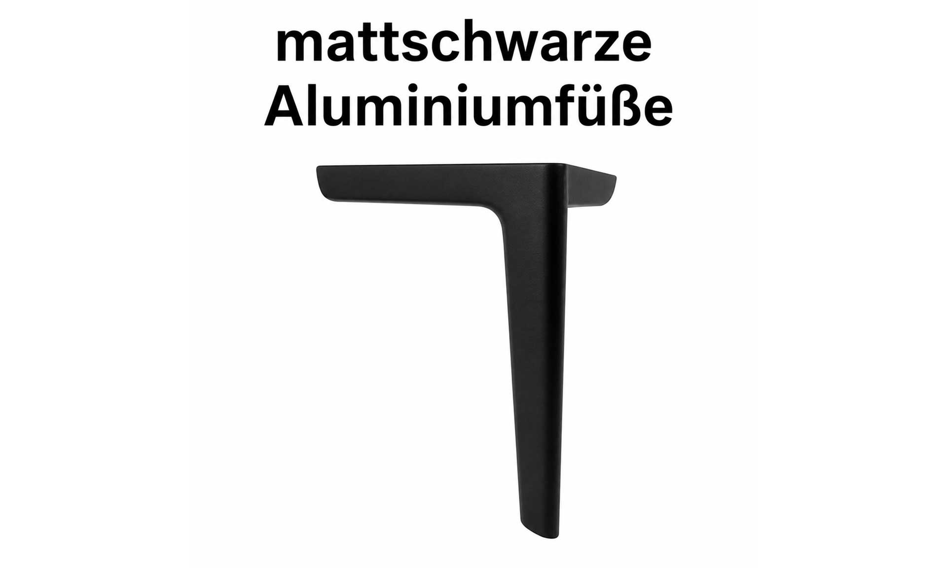 Ecksofa mit meliertem Stoff in Sand und schwarzen Winkelfüßen
