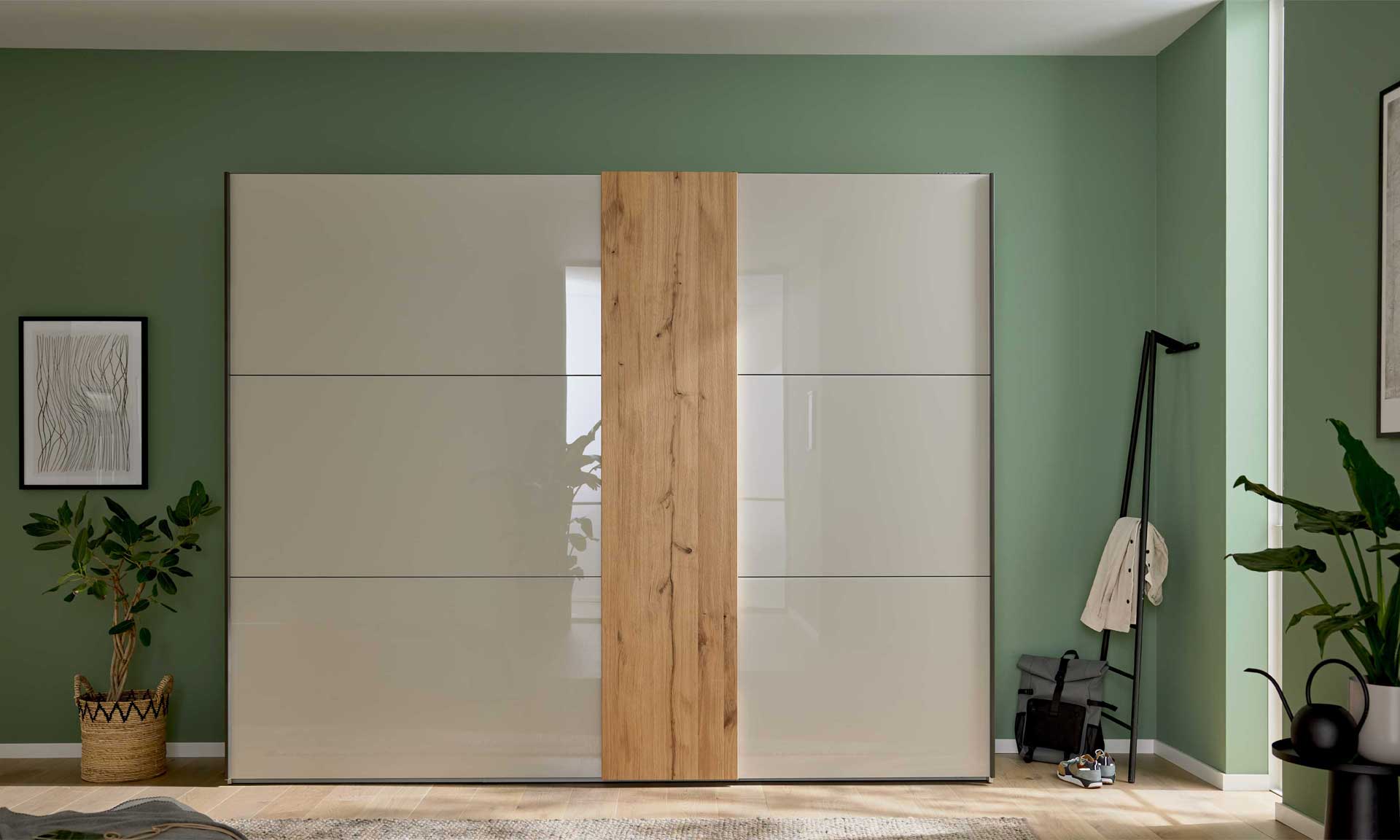 Schwebetüren-Kleiderschrank mit zwei Türen in Graubeige und Kernholz