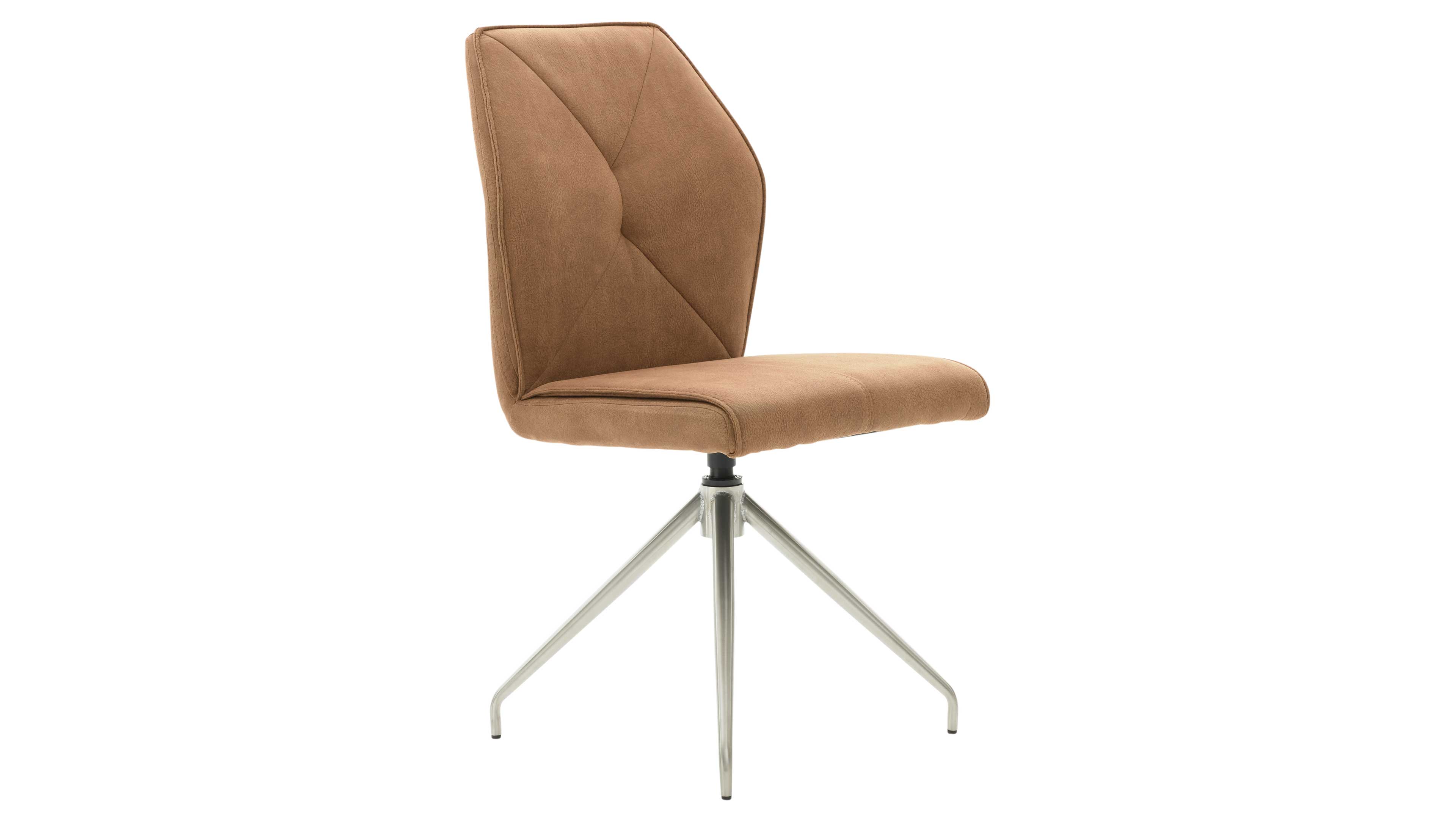 Braun gepolsterter armloser Drehstuhl mit gesteppter Rückenlehne und vierstrahligem, silbernem Metallfuß auf vier schrägen Beinen.