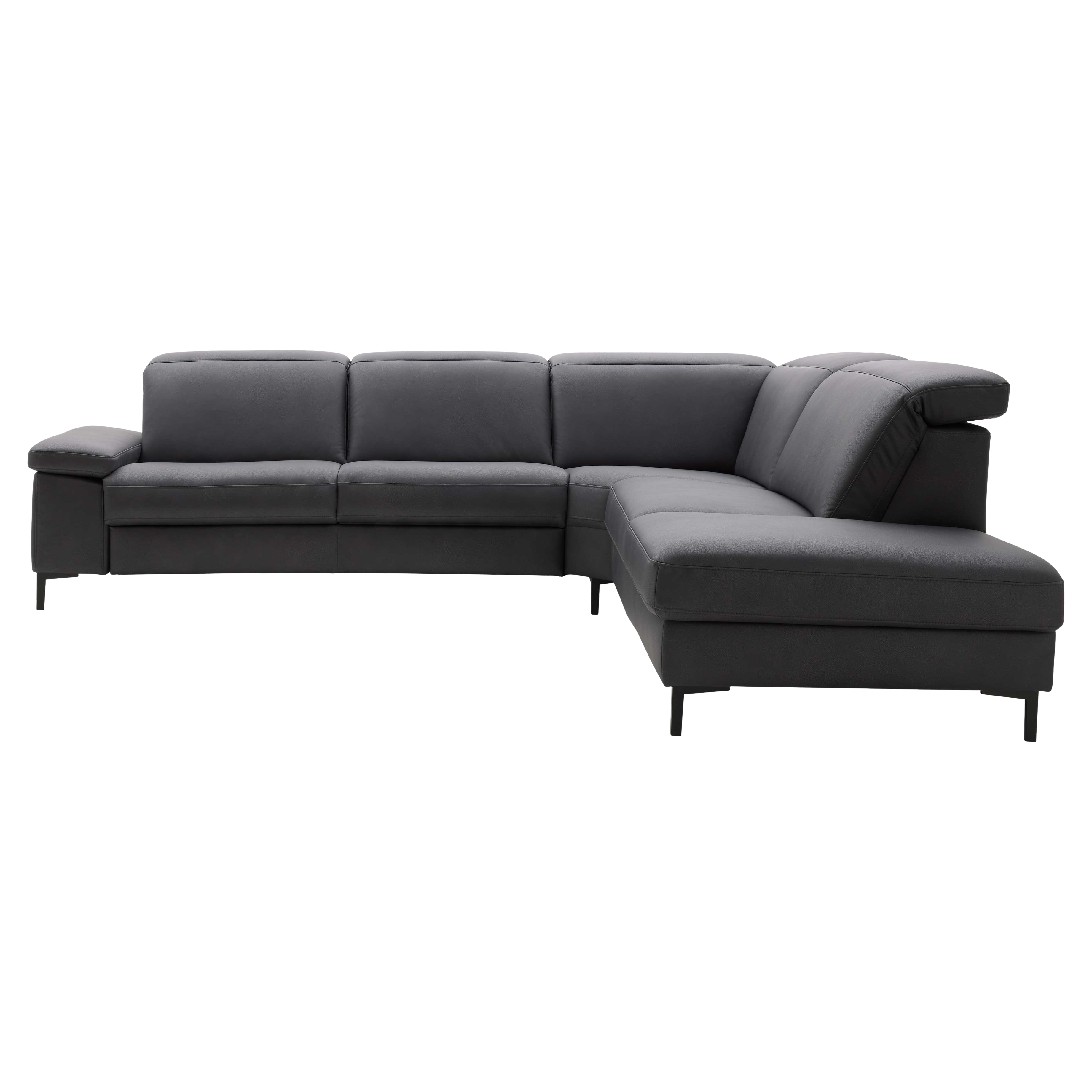 Dunkelgraues Ecksofa mit rechter Chaiselongue, drei Rückenlehnen, rechts hochgestelltes Kopfteil, links Armteil und schlanke Metallfüße.