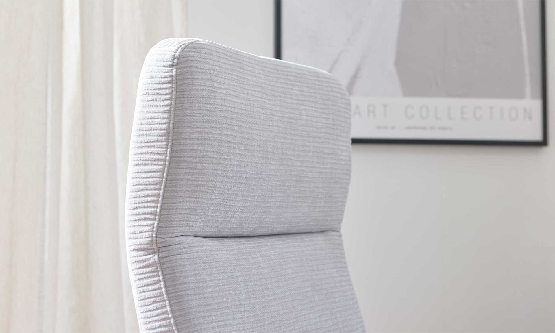Relaxsessel in silbergrauer Cord-Optik