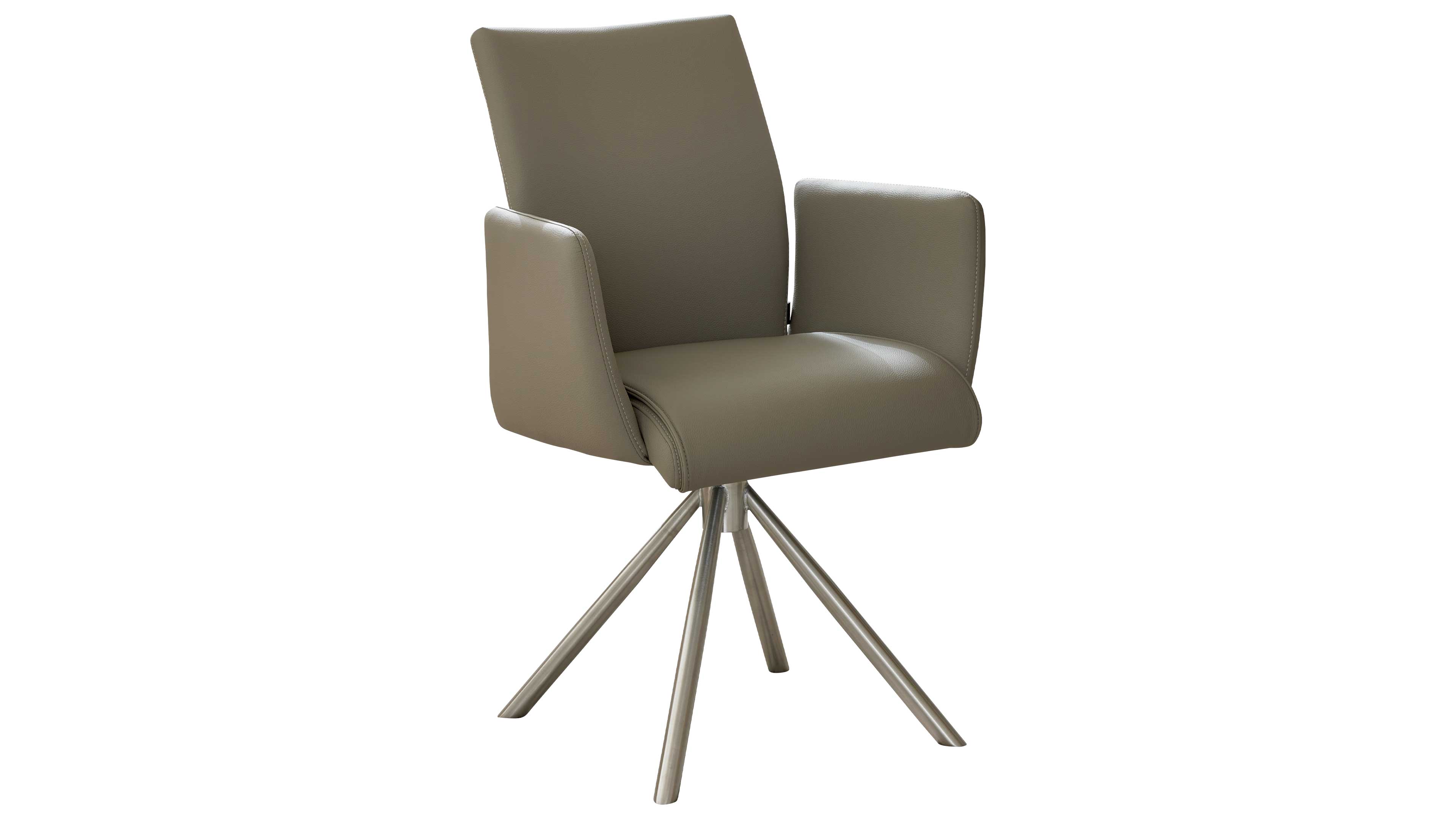 Gepolsterter Stuhl mit hoher Rückenlehne und Armlehnen, taupefarbener Bezug und vier schräg abstehende silberne Metallbeine in Sternform.