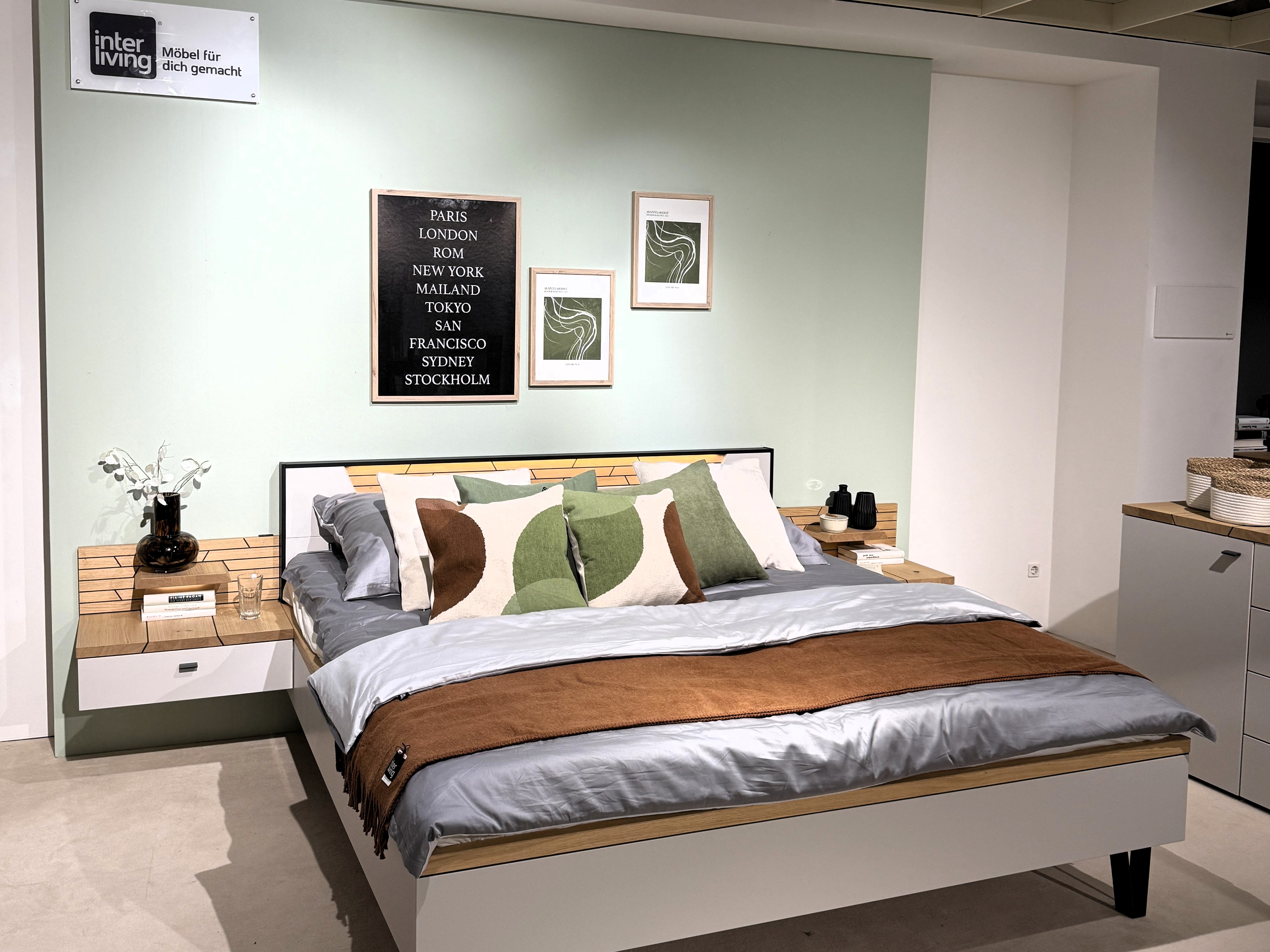 MissPompadour x Interliving jetzt exklusiv bei VME Möbelhäusern erhältlich