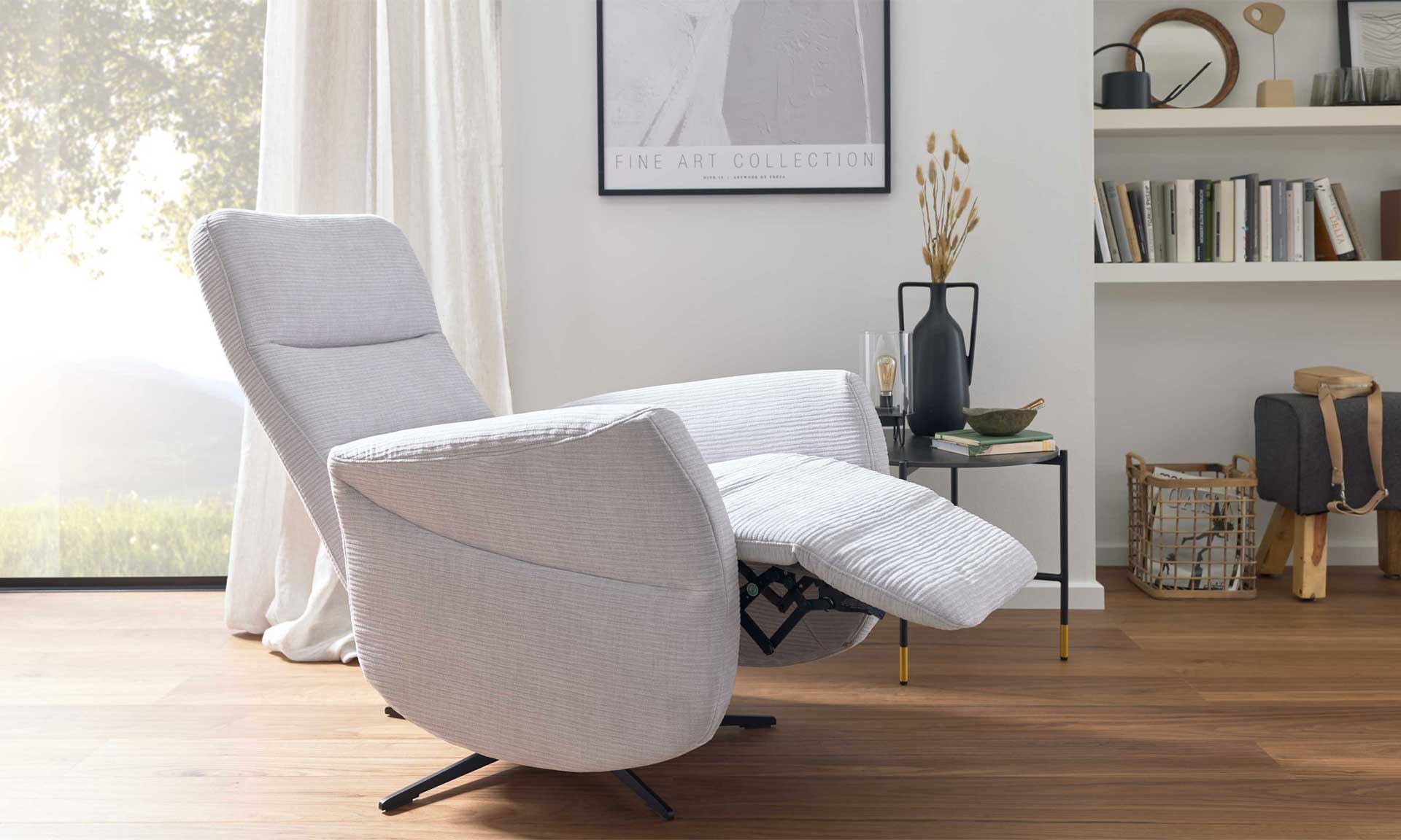 Relaxsessel in silbergrauer Cord-Optik