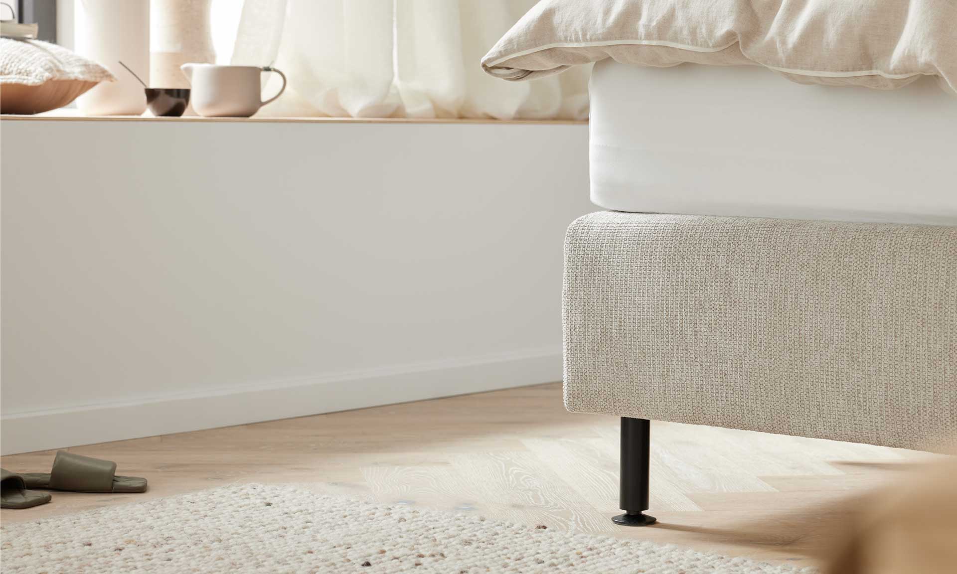IL1418 Boxspringbett Famosa natur Detail Bettseite