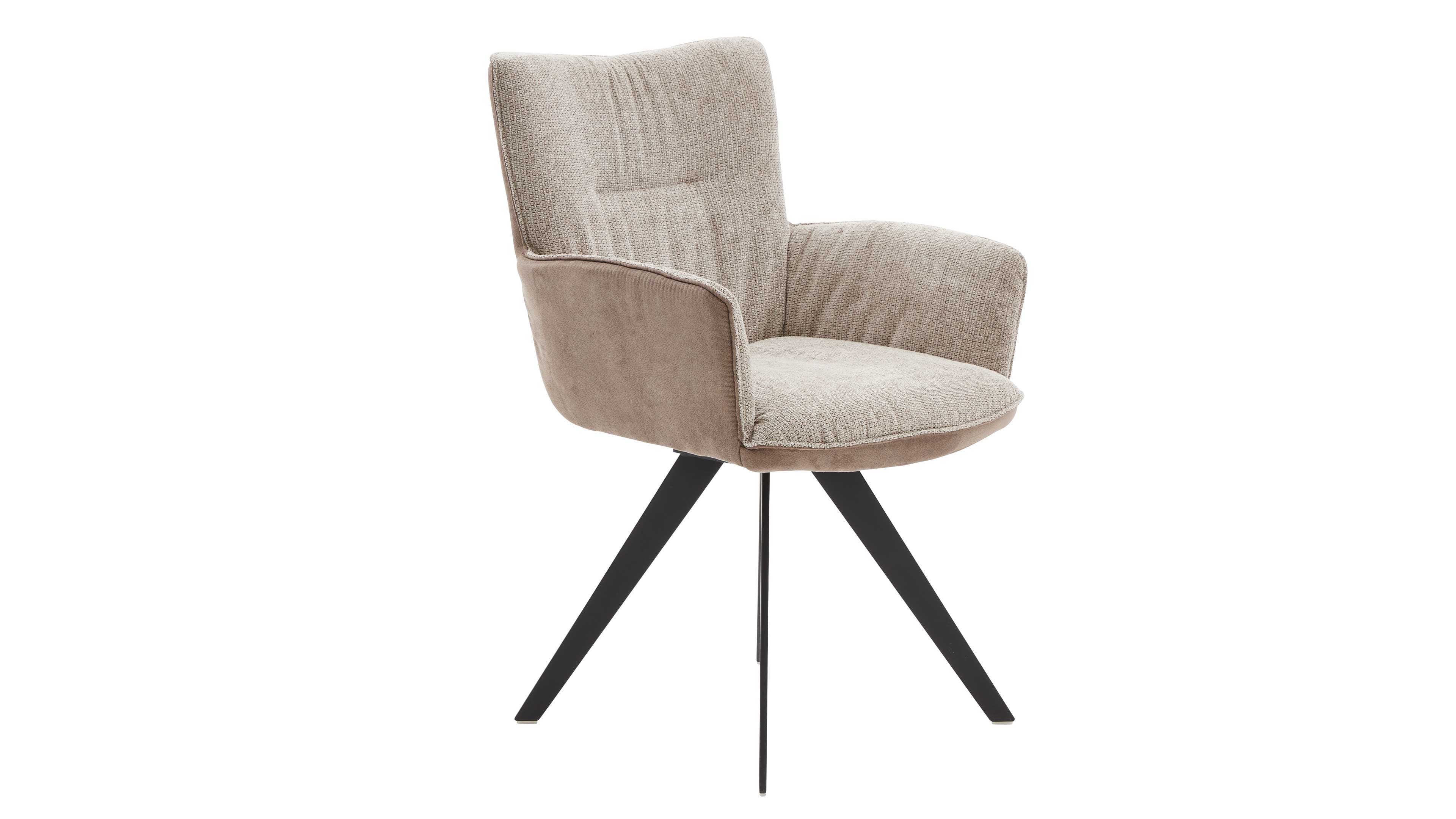 Beiger Armlehnstuhl mit strukturierter Sitz- und Rückenfläche, taupefarbenem Außenbezug und drei schwarzen, schräg stehenden Metallbeinen.