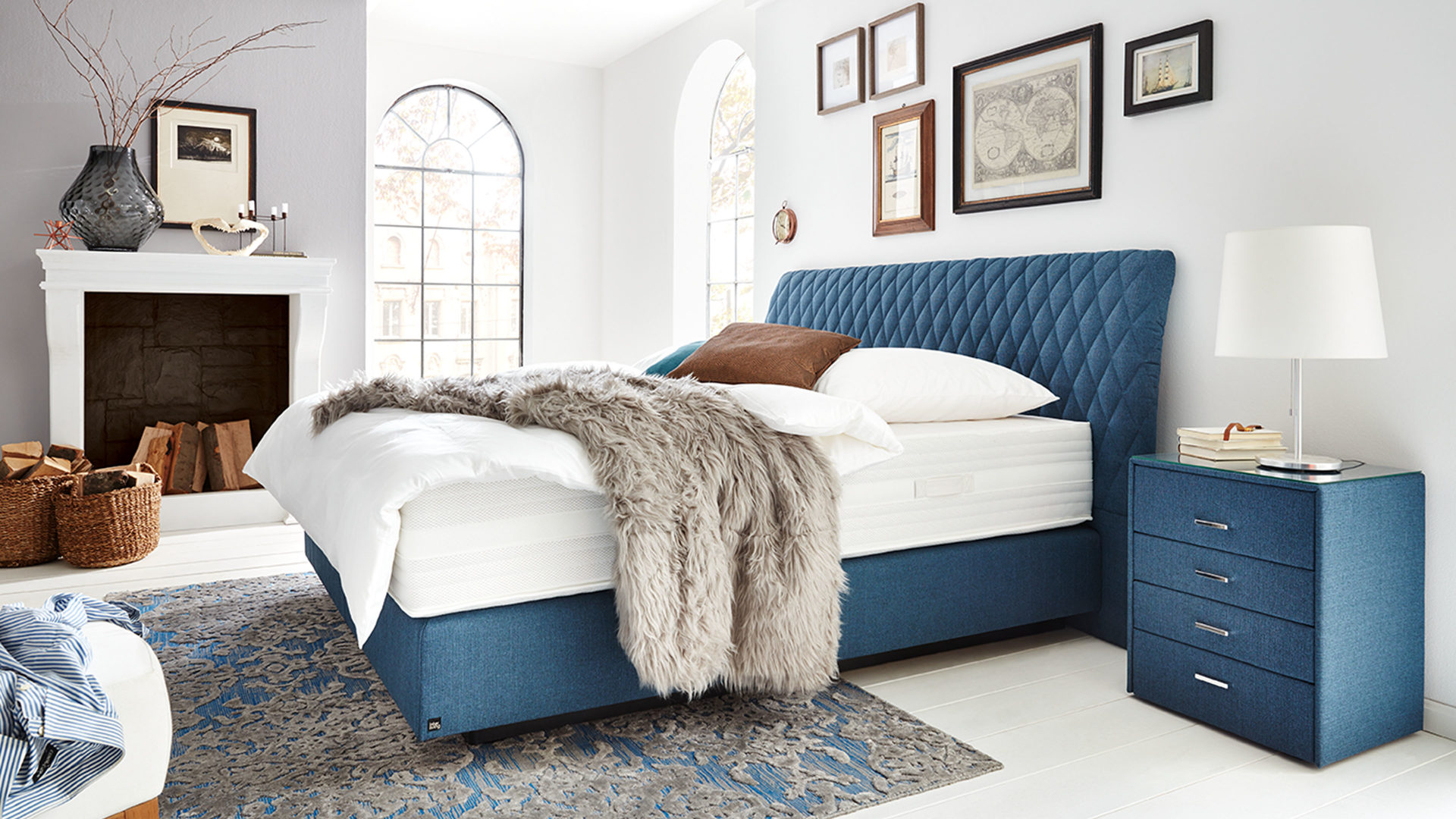 Boxspringbett Oschmann | il aus Stoff in Blau Interliving Boxspringbett Serie 1403 blauer Stoffbezug Struktura 487600 – Liegefläche ca. 180 x 200 cm