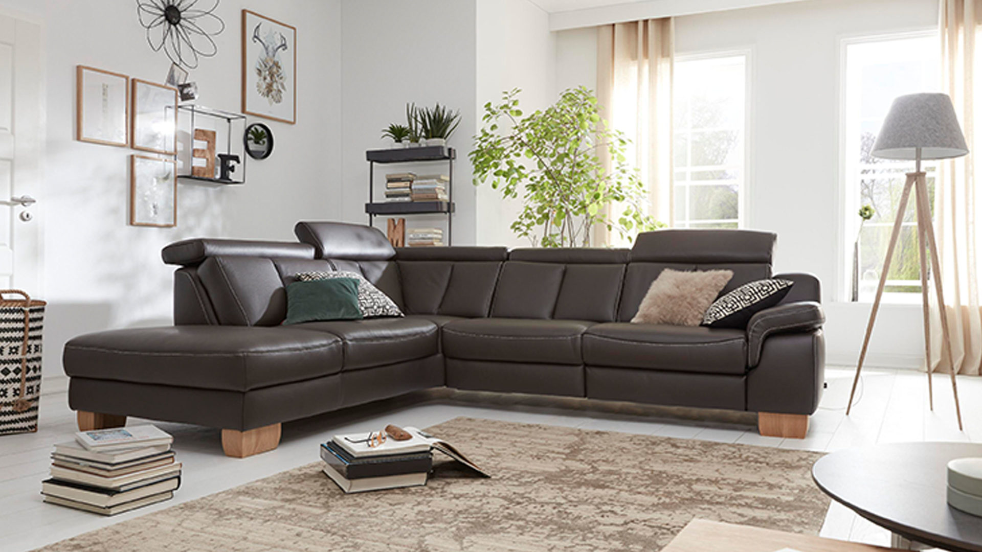 Ecksofa Hukla | il aus Leder in Braun Interliving Sofa Serie 4051 – Eckkombination espressofarbenes LongLife-Leder Credo – Schenkelmaß ca. 240 x 287 cm