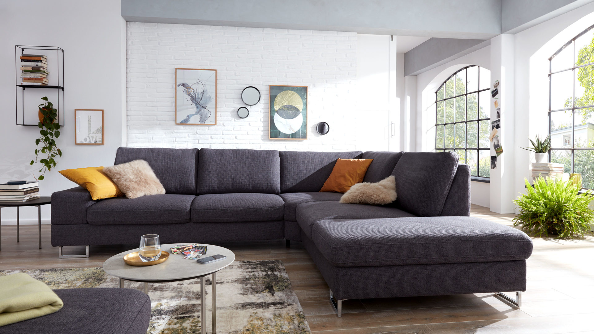 Ecksofa Zehdenick | il aus Stoff in Grau Interliving Sofa Serie 4302 – Eckkombination anthrazitfarbener Bezug Fero & Metallfüße – Stellfläche ca. 314 x 262 cm