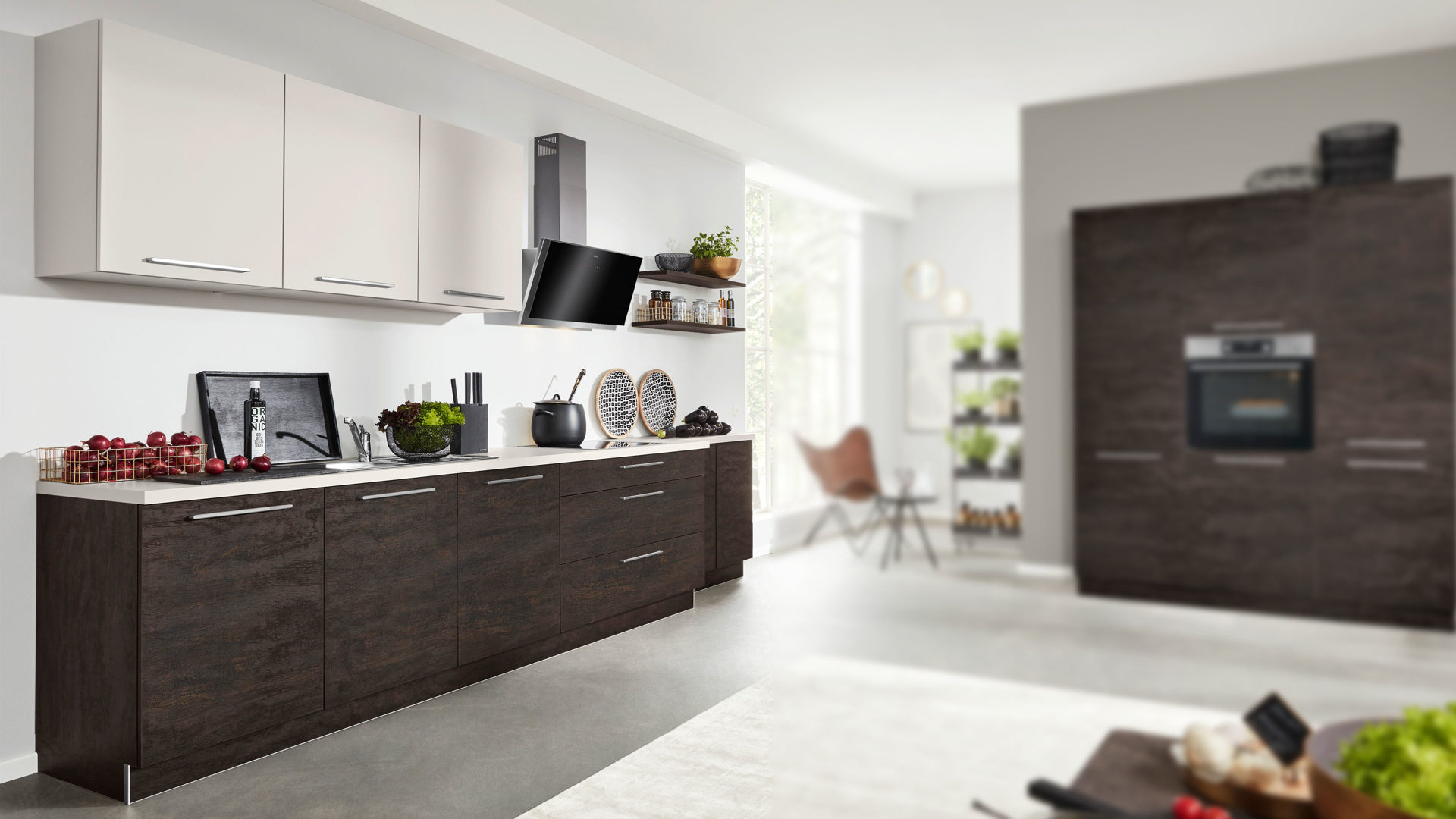 Interliving Küche Serie 19 mit AEG Einbaugeräten Interliving Küche Serie 19 mit AEG Einbaugeräten
