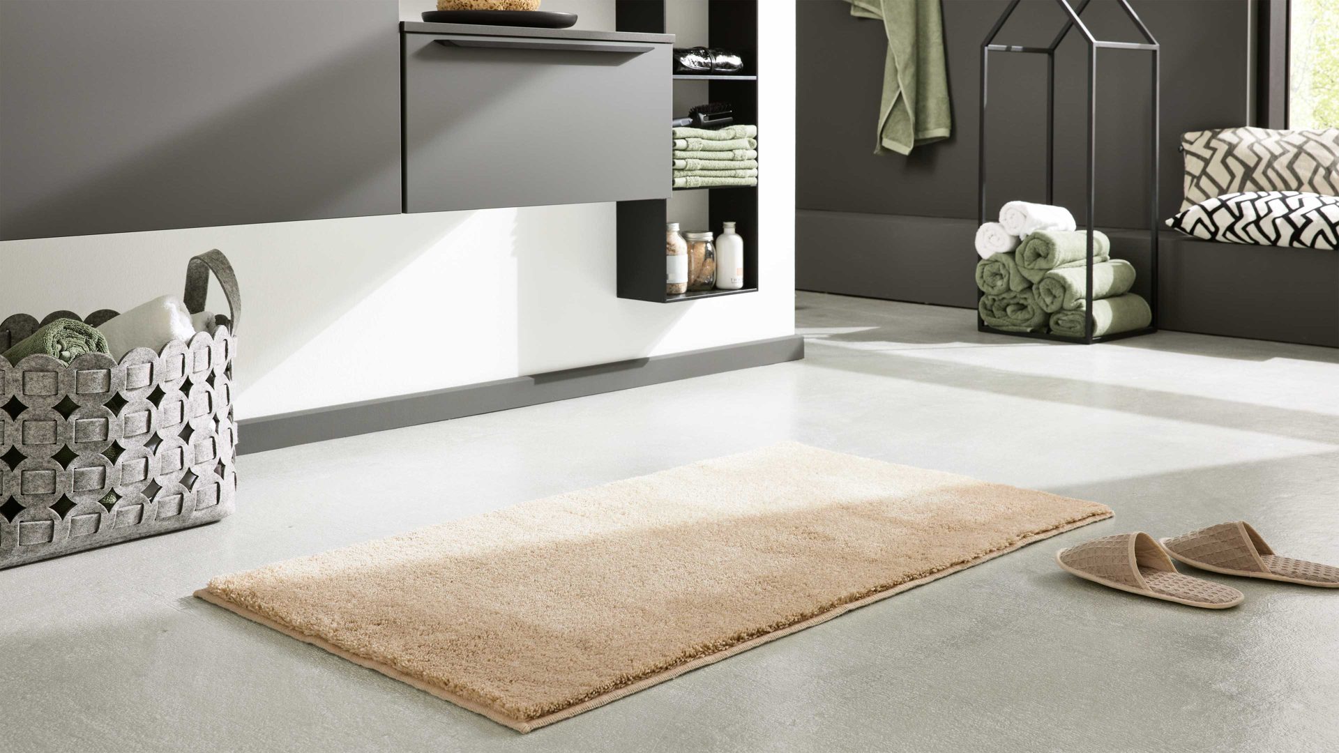 Badematte / Badeteppich Interliving aus Kunstfaser in Beige Interliving Badteppich Serie 9112 Beige - ca. 65 x 115 cm