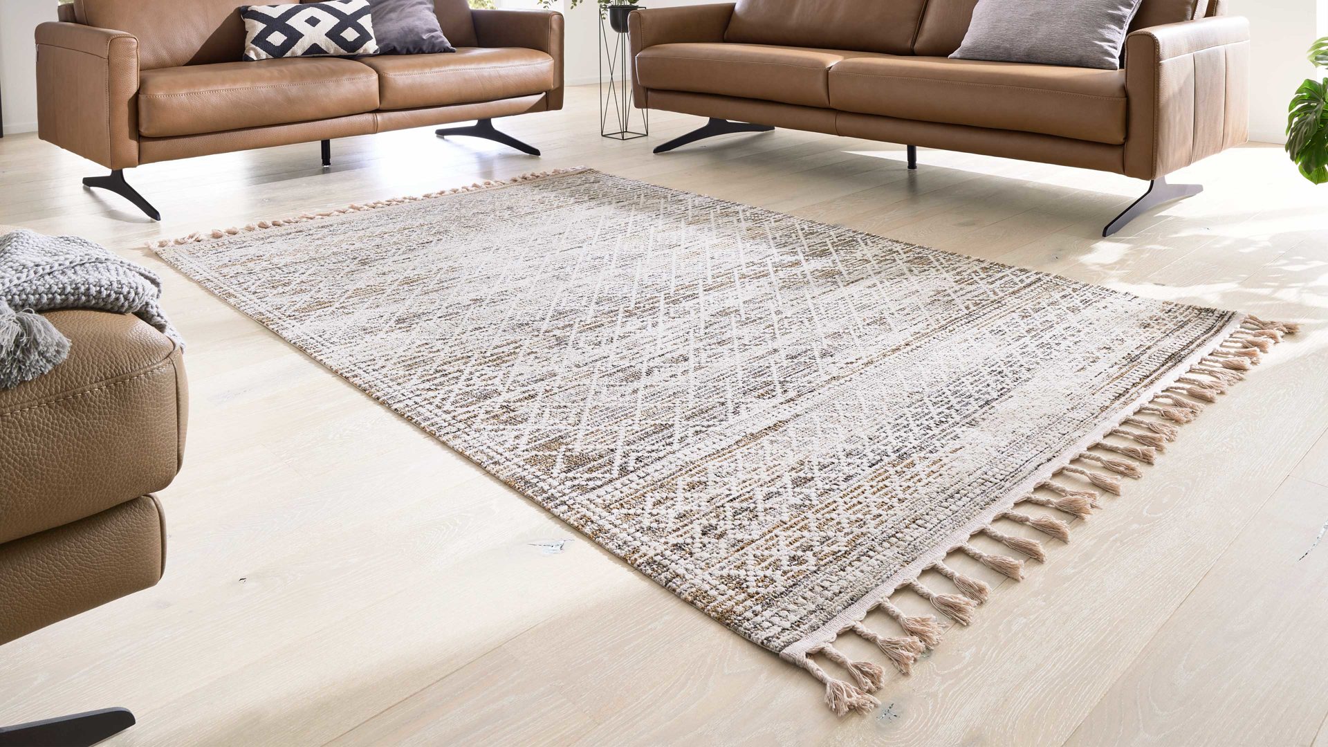 Webteppich Interliving aus Kunstfaser in Beige Interliving Teppich Serie G-8030 beiges Vintagemuster - ca. 80 x 150 cm