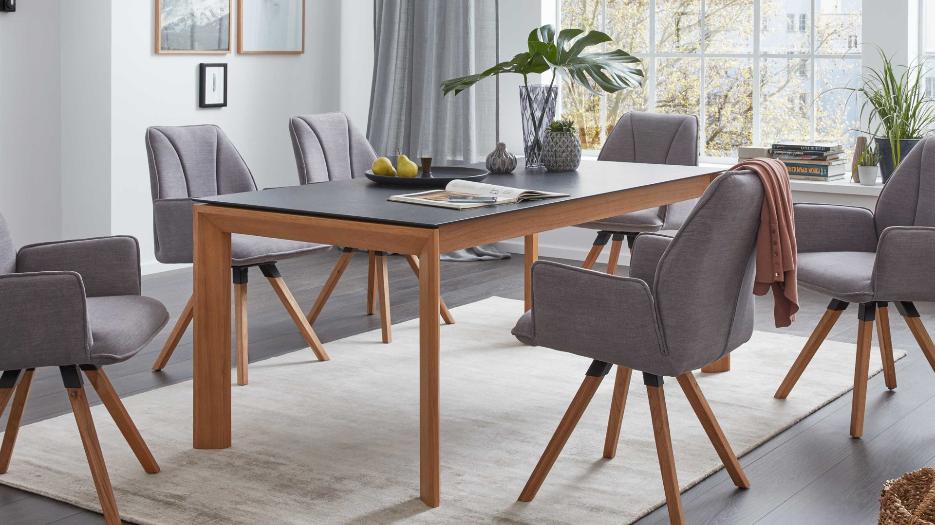 Auszugtisch Interliving aus Holz in Grau Interliving Esszimmer Serie 5102 – Auszugtisch V133 granitfarbenes HPL & Wildeiche – ca. 200-300 x 90 cm