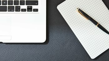 Schreibtisch Interliving aus Holz in Weiß Interliving Wohnzimmer Serie 2020 - Highboard 151197 Optiwhite, Asteiche & Riss-Eiche – Schreibplatte, zwei Türen