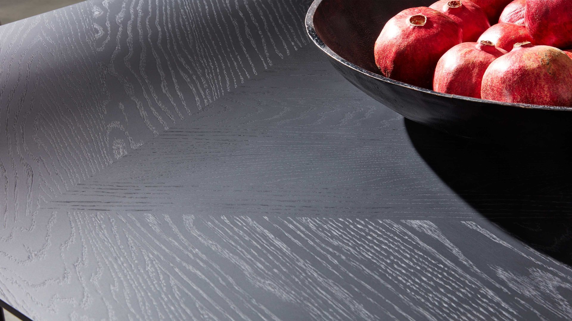 Esstisch Interliving aus Holz in Schwarz Interliving Esszimmer Serie 5110 - Esstisch T0200 mattschwarzes Eichefurnier - ca. 220 x 100 cm