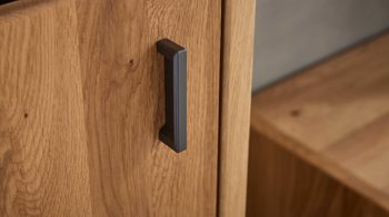 Sideboard Interliving aus Holz in Holzfarben Interliving Wohnzimmer Serie 2027 - Sideboard 33 Asteiche - drei Türen,  Länge ca. 186 cm