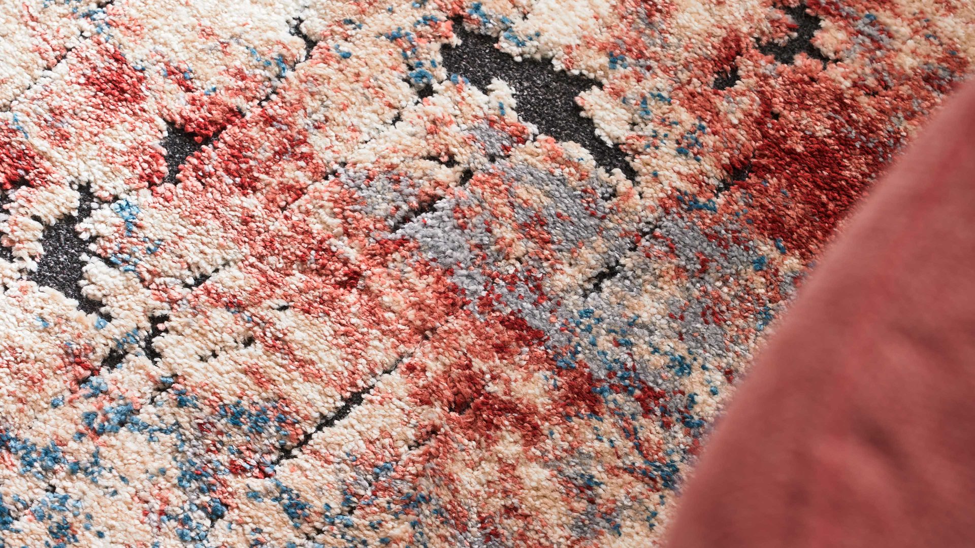 Webteppich Interliving aus Kunstfaser in Beige Interliving Teppich Serie L-8800 Creme-Rot-Blau – ca. 200 x 290 cm