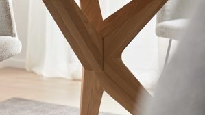 Esstisch Interliving aus Holz in Schwarz Interliving Esszimmer Serie 5118 – Esstisch Charakter-Eiche - ca. 200 x 100 cm