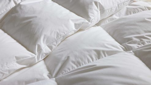 Daunendecke Interliving aus Stoff in Weiß Interliving Bettdecke Serie 9204 - Daunendecke als Winterbett warm, ca. 840 g Daunen - ca. 135 x 200 cm