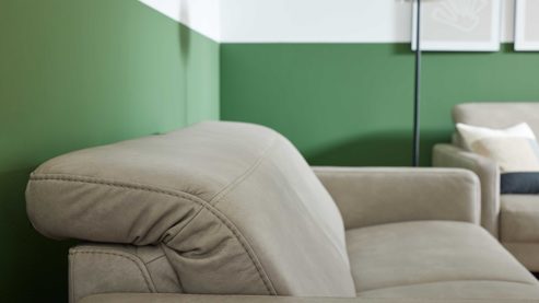 Zweisitzer Interliving aus Leder in Grau Interliving Sofa Serie 4065 – Zweisitzer kieselfarbenes Leder Cloudy gravel & schwarze Metallfüße – Länge ca. 180 cm