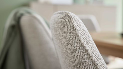 Polsterstuhl Interliving aus Stoff in Weiß Interliving Esszimmer Serie 5102 – Armlehnstuhl U512 mit Drehfunktion Eiche bianco & leinenfarbener Jacquard Lodge L07