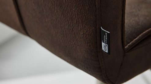 Barstuhl Interliving aus Kunstfaser in Braun Interliving Esszimmer Serie 5122 – Tresenstuhl mit Liftfunktion rostbraune Mikrofaser & gebürsteter Edelstahl