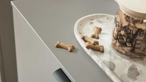 Garderoben-Set Interliving aus Holz in Hellgrau Interliving Garderobe Serie 6012 - Garderoben-Set graubeiger Mattlack - fünfteilig