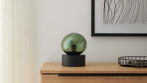 Tischleuchte Interliving aus Glas in Grün Interliving Leuchten Serie 9350 - Tischlampe grünes Glas - Höhe ca. 19 cm