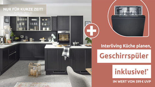 Einbauküche Interliving aus Holz in Schwarz Interliving Küche Serie 3067 mit AEG Einbaugeräten schwarze Esche – zweizeilig