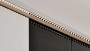 Kleiderschrank Interliving aus Holz in Hellgrau Interliving Kleiderschrank Serie 1205 – Kleiderschrank CJ3 inklusive Beleuchtung Kieselgrau & Schiefer – sechs Türen, Breite ca. 300 cm