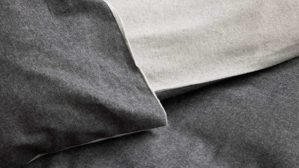 Bettwäsche-Set Interliving aus Stoff in Anthrazit Interliving Bettwäsche Serie 9118 - Biberbettwäsche Anthrazit & Hellgrau - ca. 60 x 80 cm und 135 x 200 cm